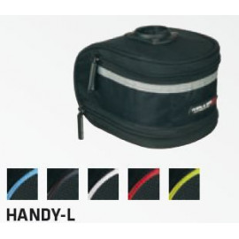 Сумка под седло kellys handy-l. обьём: 1,4 л. крепление: быстросъёмное. цвет сумки: чёрный. цвет полоски: черный.